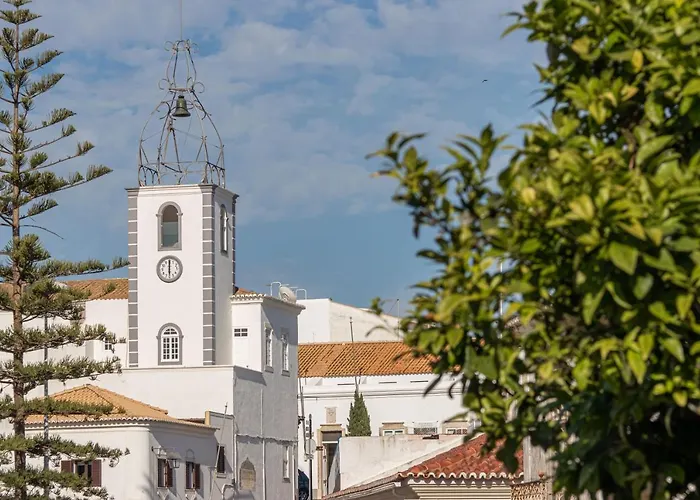 Appartement Downtown & *