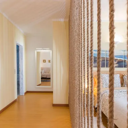 アパート Downtown & *